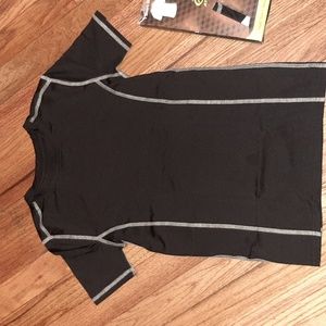 🇺🇲sz S 6-7 Compression Shirt